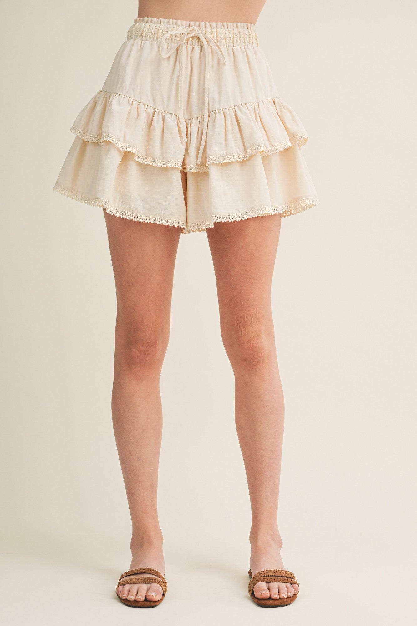 Lace Trim Short - Beige